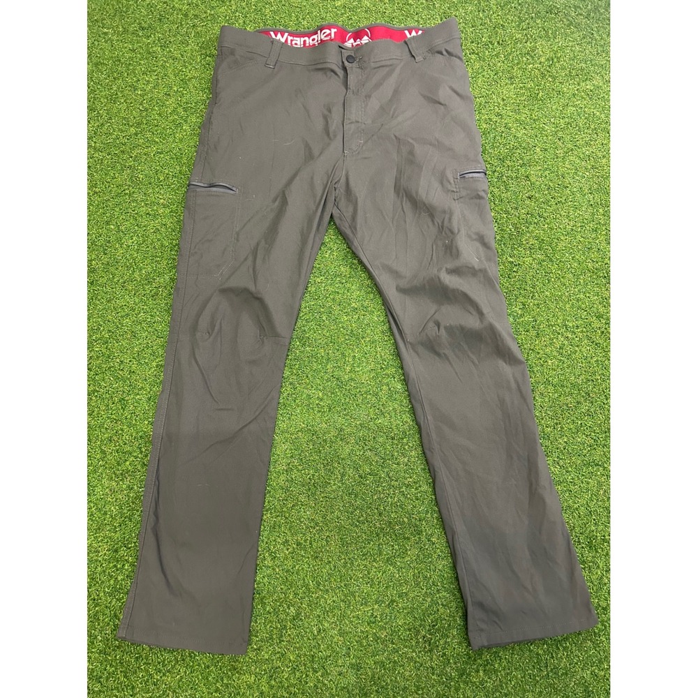 Wrangler ATG Mens Cargo Pants 40x32 Dark Gray All Terrain Gear 10NW788AS Stretch